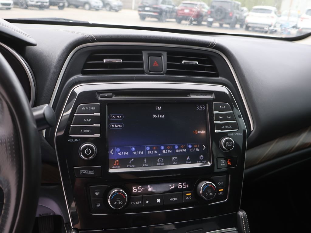 Used 2017 Nissan Maxima Platinum image 22