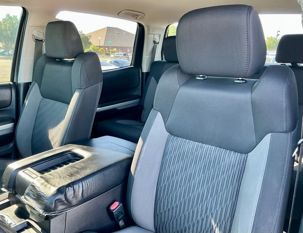 Used 2014 Toyota Tundra SR5 w/ SR5 Upgrade Package AWD/4WD image 37