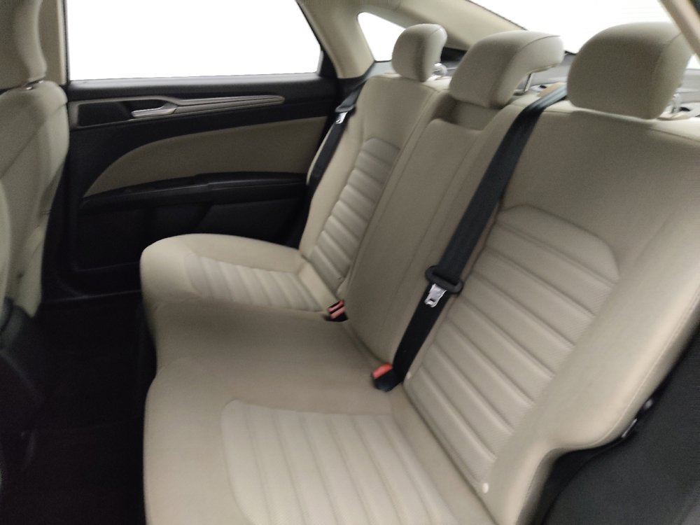 Used 2018 Ford Fusion S image 18