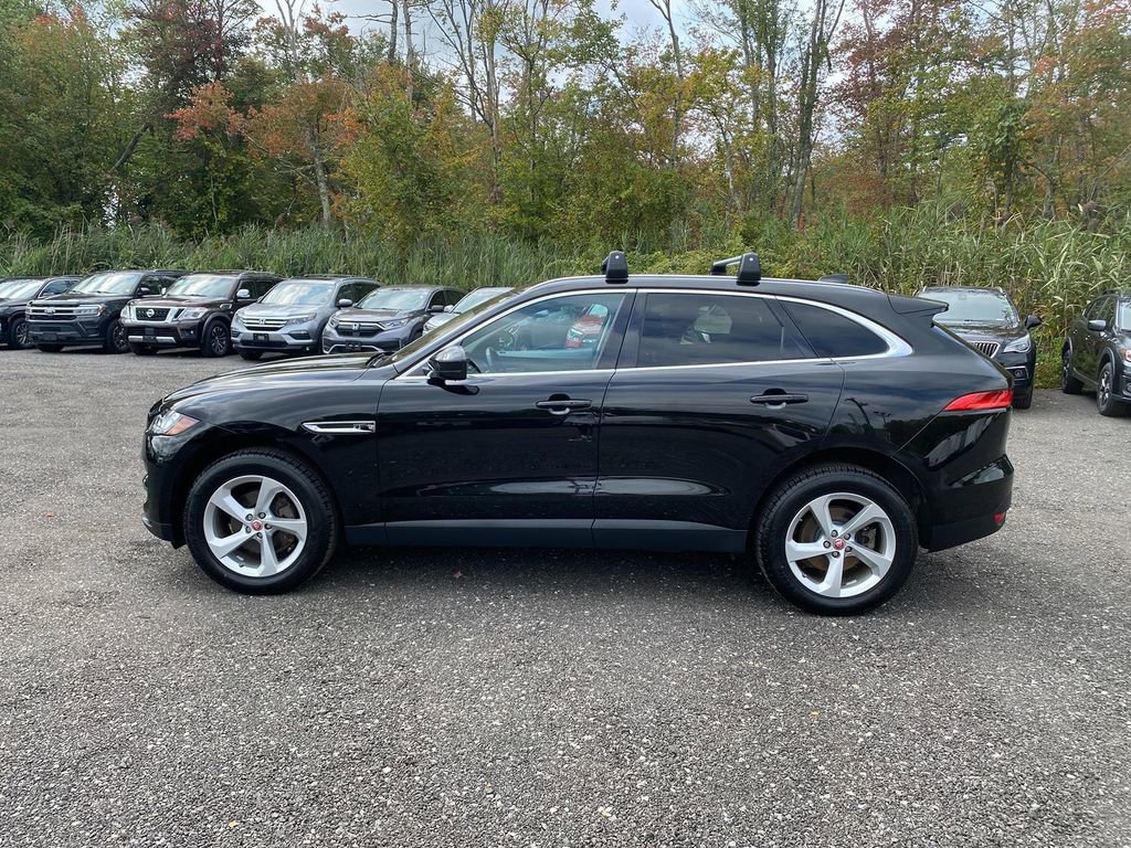 Used 2020 Jaguar F-PACE Premium image 9