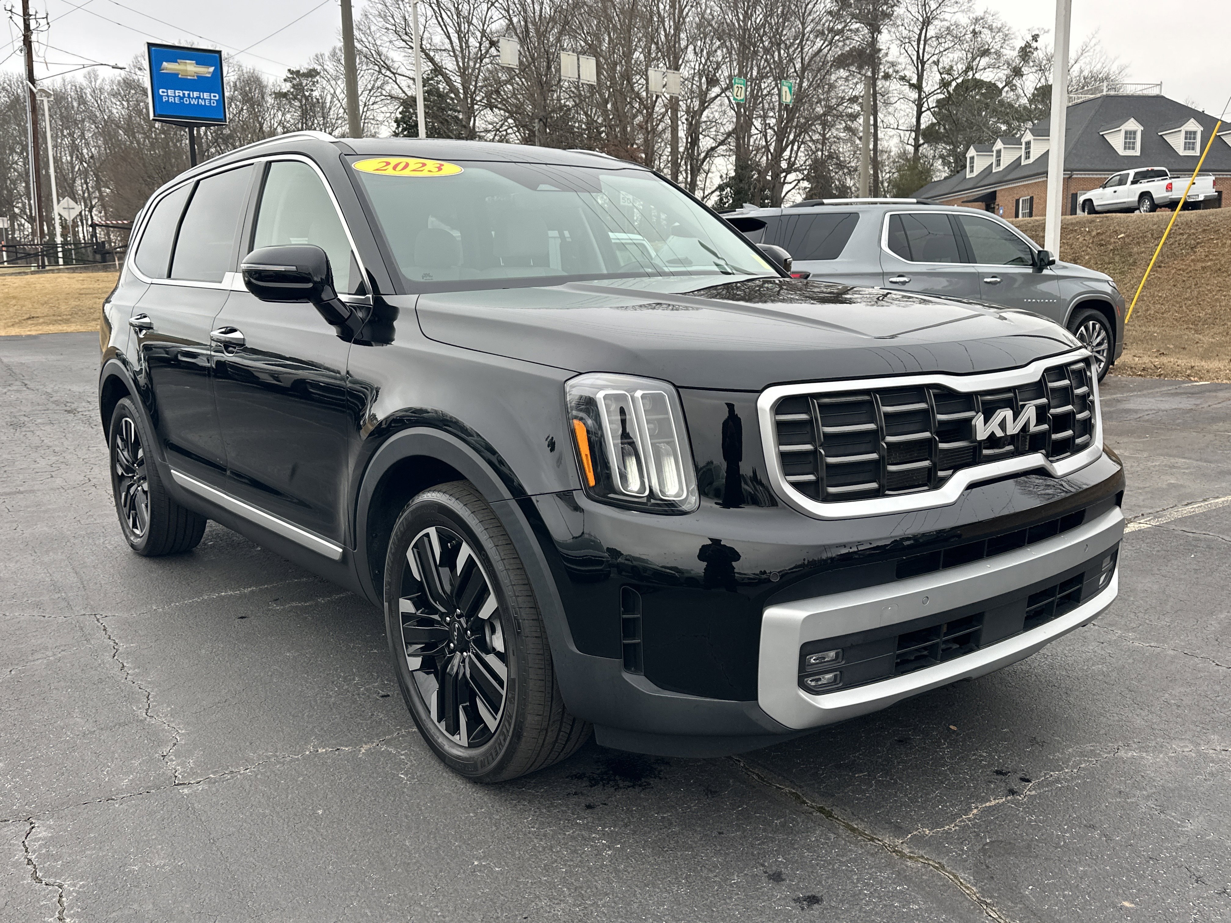 Used 2023 Kia Telluride SX Prestige image 2