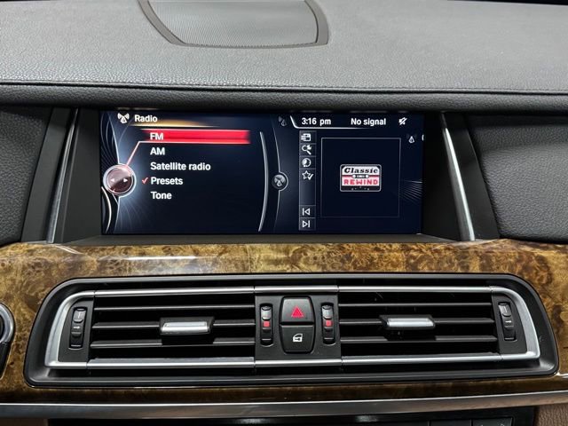 Used 2014 BMW 740Li xDrive image 24