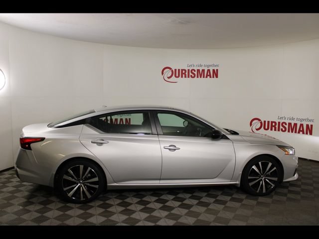 Used 2020 Nissan Altima 2.5 SR FWD image 8