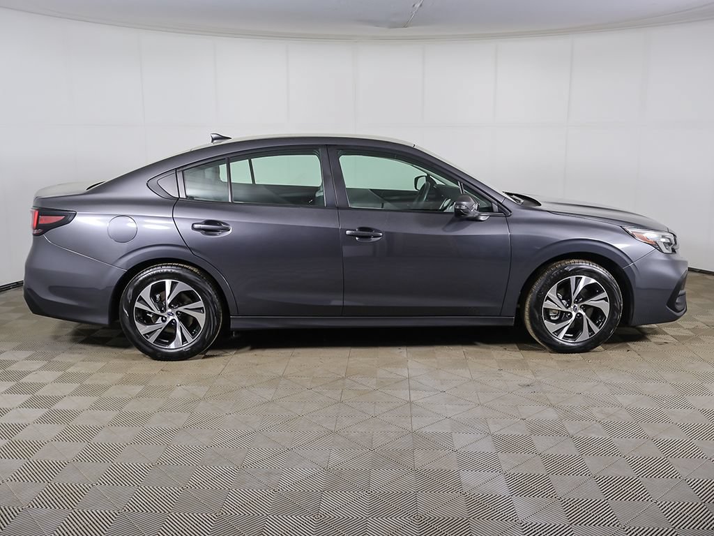 Used 2025 Subaru Legacy Premium AWD/4WD image 13