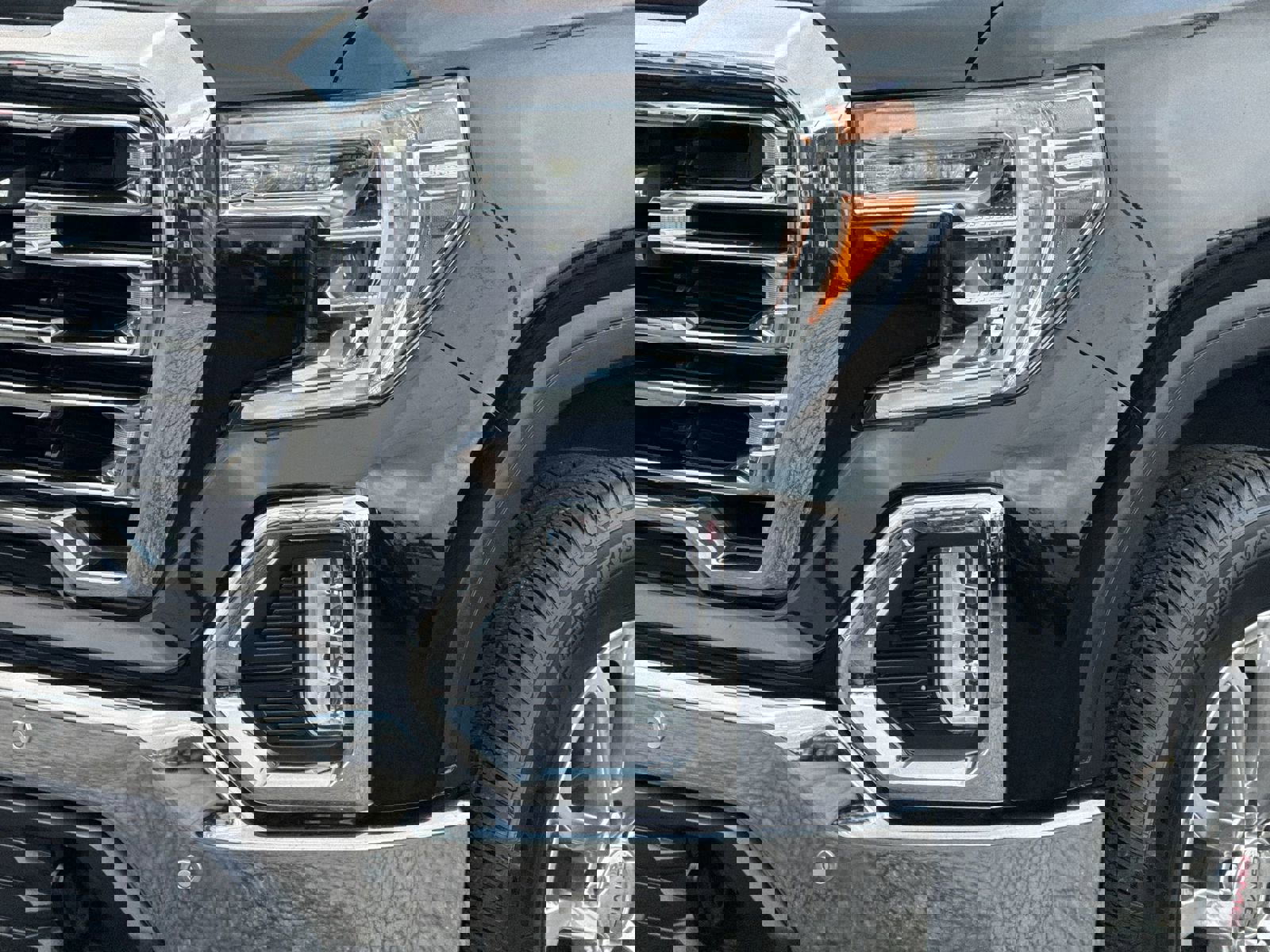 Used 2019 GMC Sierra 1500 SLT w/ SLT Premium Plus Package image 6