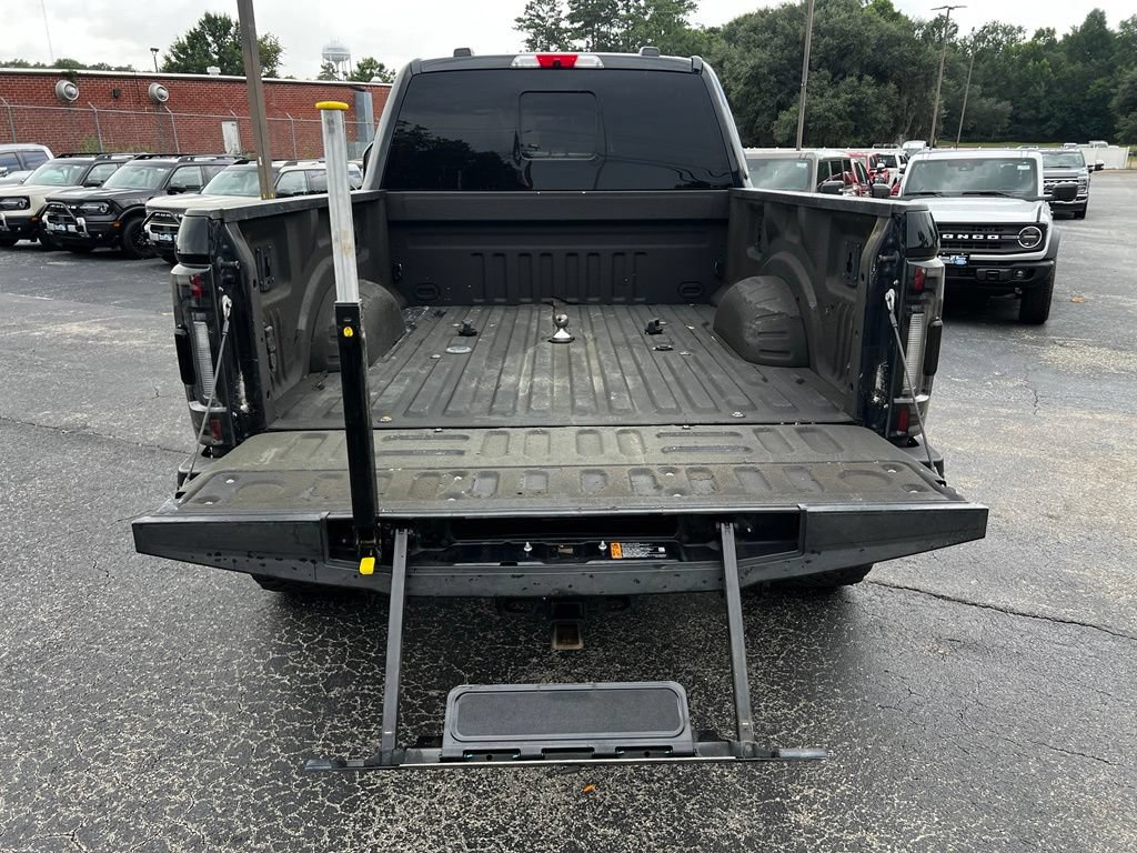 Used 2020 Ford F350 Platinum AWD/4WD image 6
