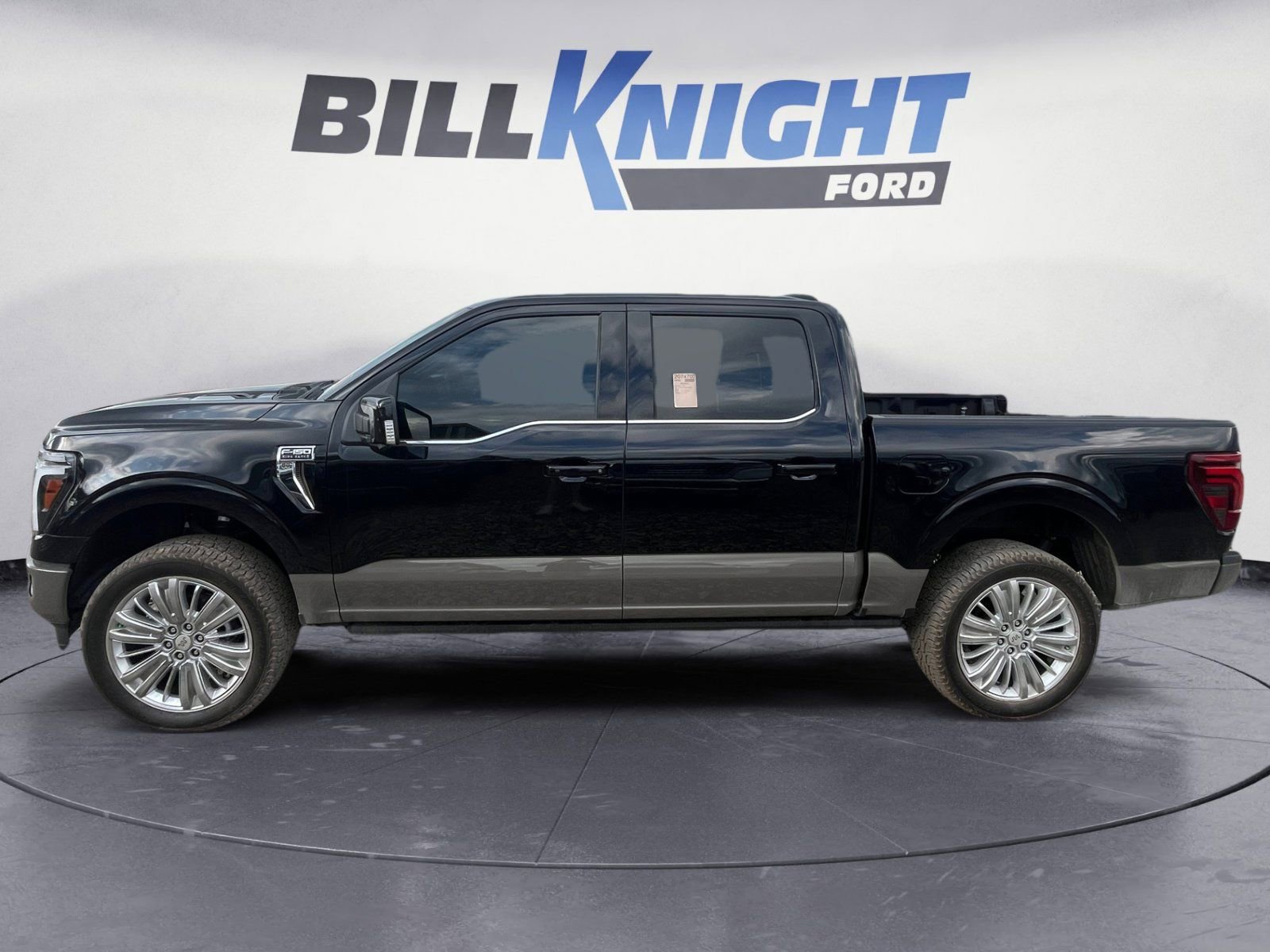 Used 2025 Ford F150 King Ranch w/ FX4 Off-Road Package image 2