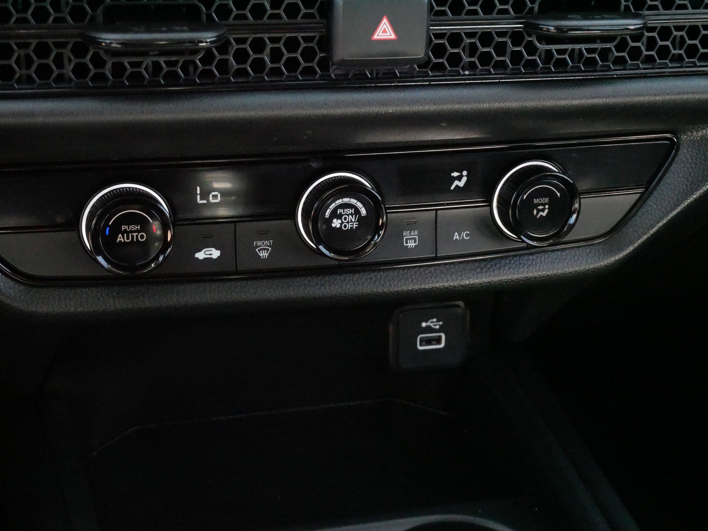 Certified 2023 Honda HR-V LX image 23