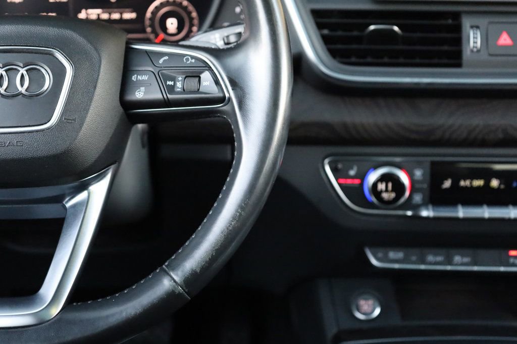 Used 2018 Audi Q5 2.0T Premium Plus w/ Premium Plus Package image 32