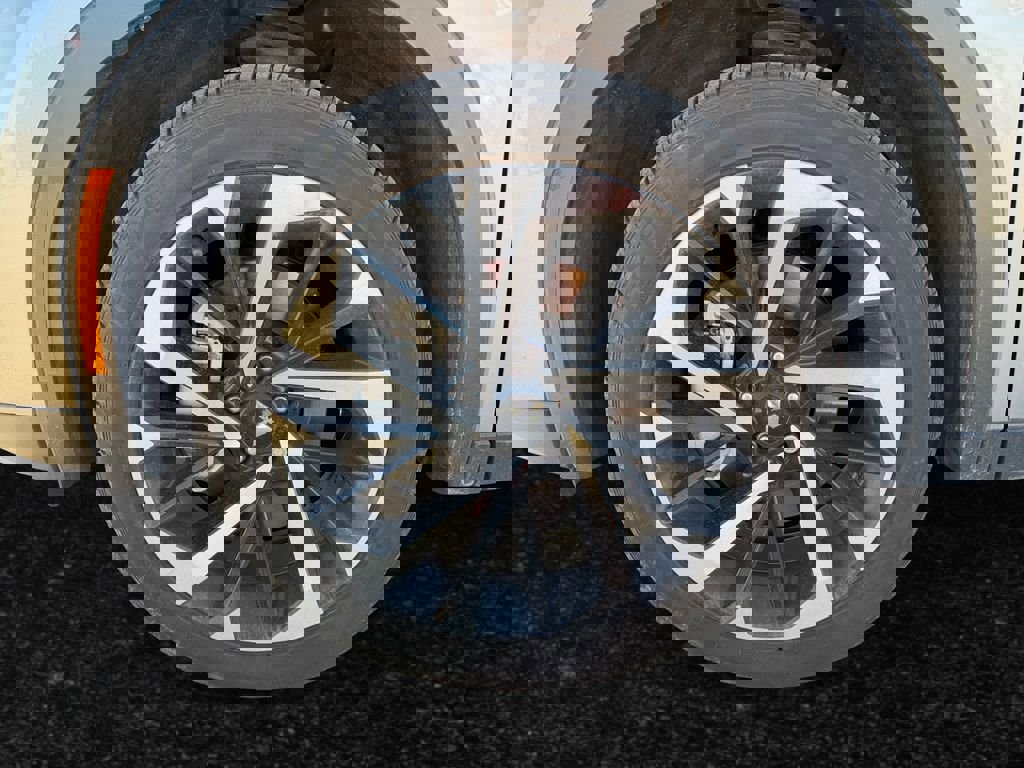 Used 2024 Mitsubishi Outlander SE image 26