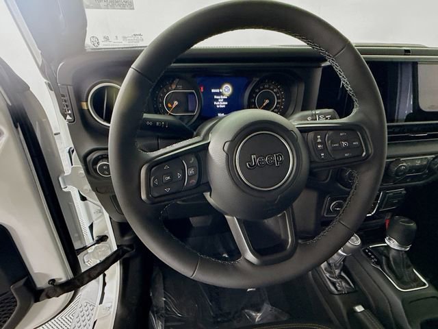 New 2025 Jeep Gladiator Sport image 11