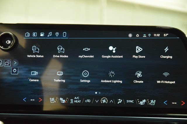 New 2026 Chevrolet Equinox EV LT w/ Convenience Package II FWD image 28