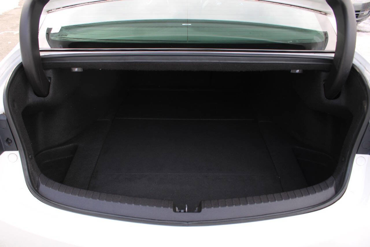 Used 2016 Acura TLX V6 SH-AWD w/ Technology Pkg image 14