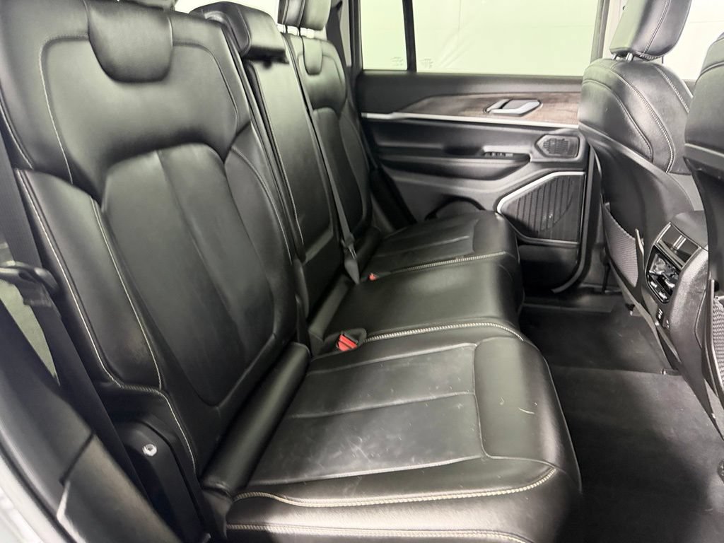 Used 2022 Jeep Grand Cherokee Limited 4xe AWD/4WD image 30