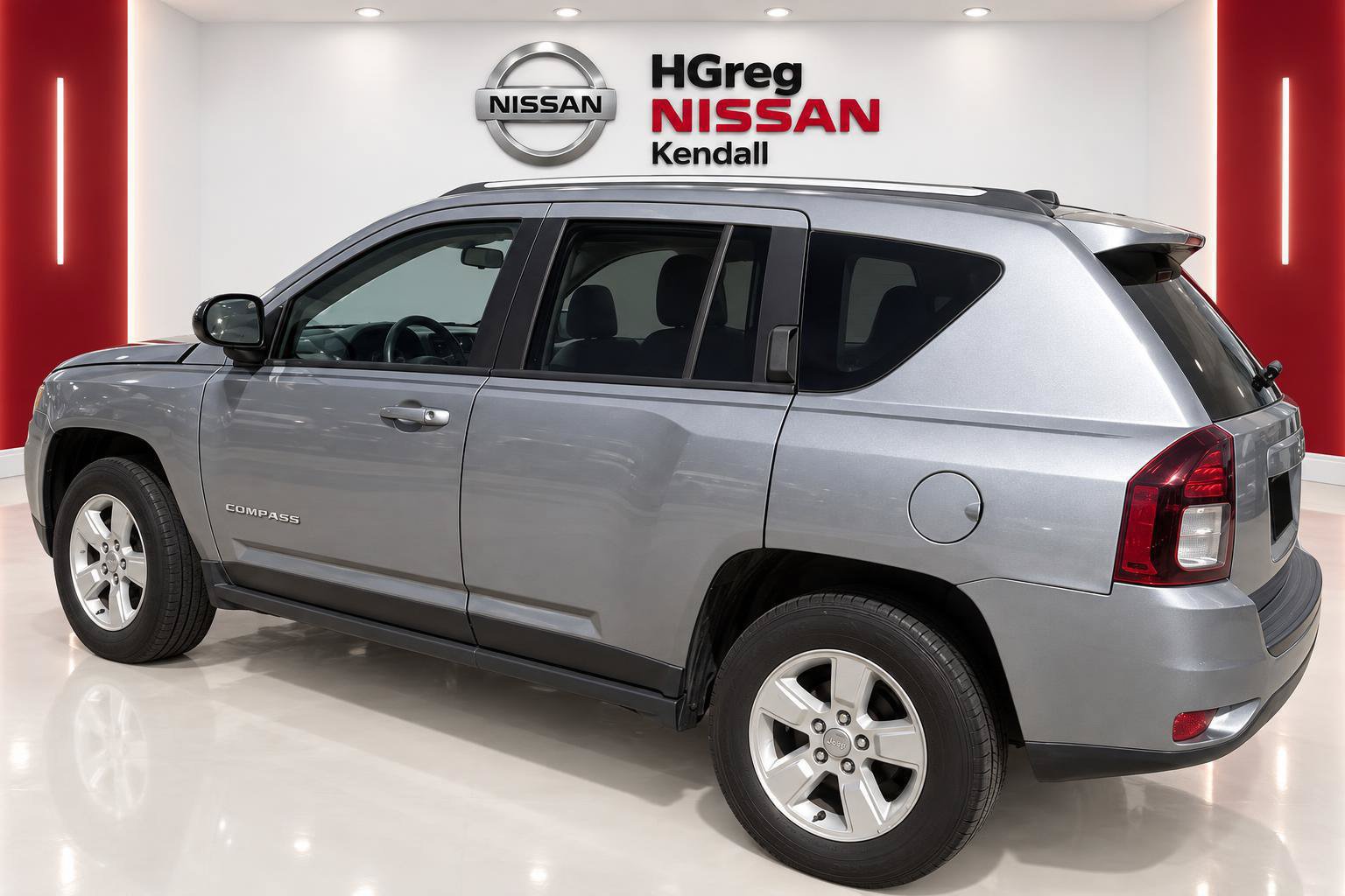 Used 2017 Jeep Compass Sport w/ Power Value Group FWD image 4