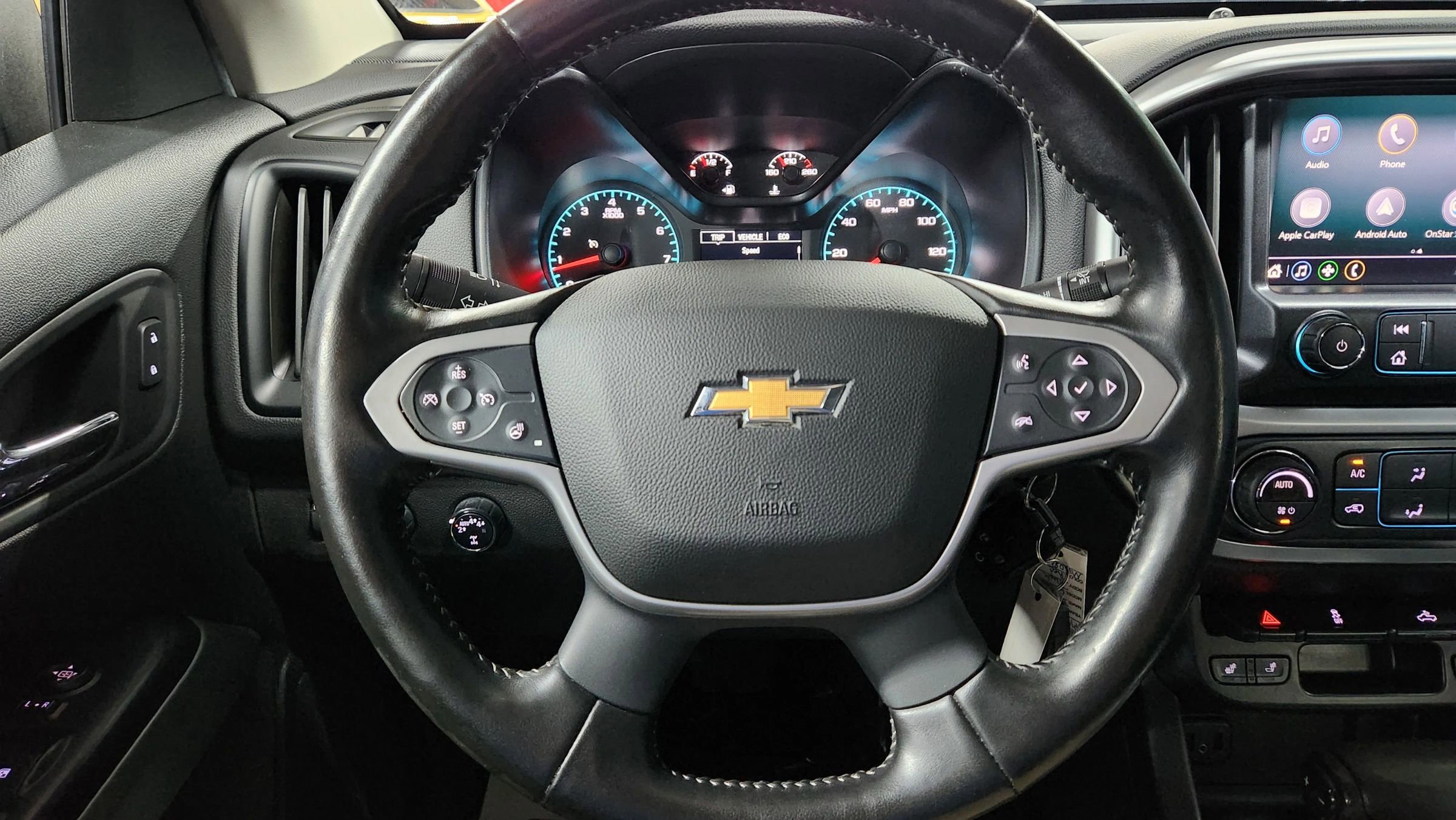 Used 2021 Chevrolet Colorado LT w/ LT Convenience Package image 22