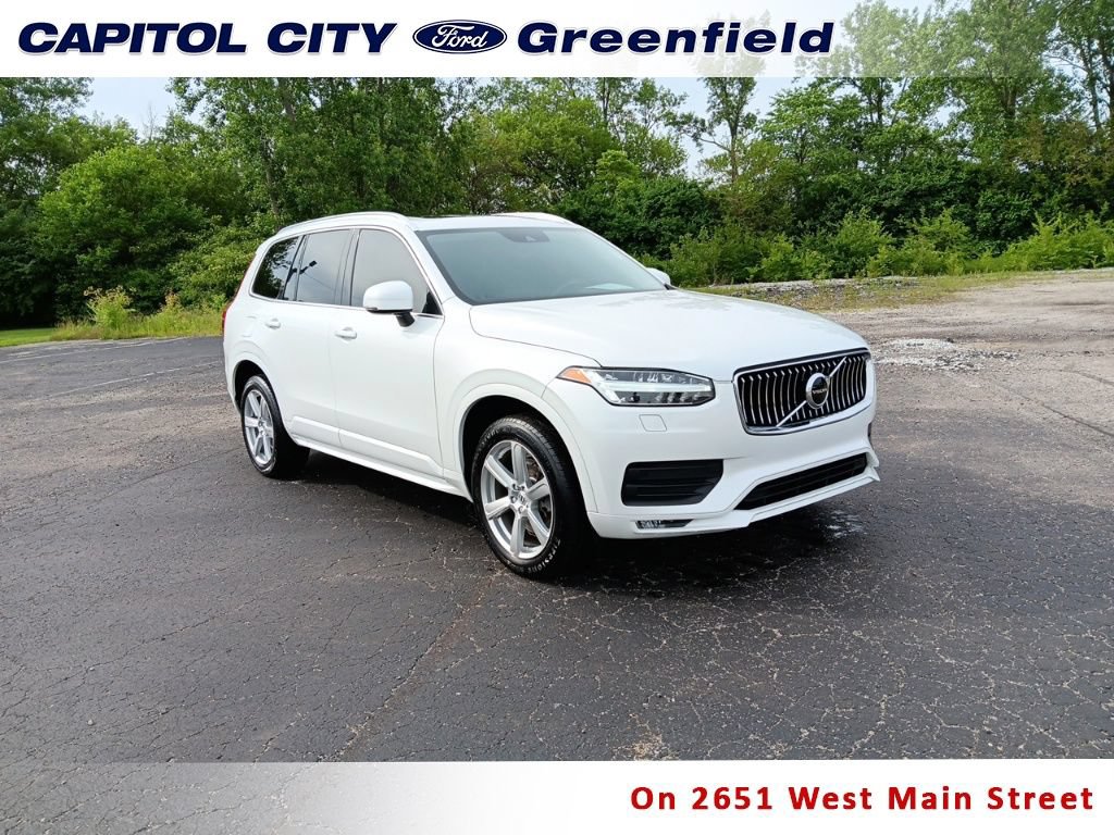 Used 2022 Volvo XC90 T5 Momentum AWD/4WD image 1