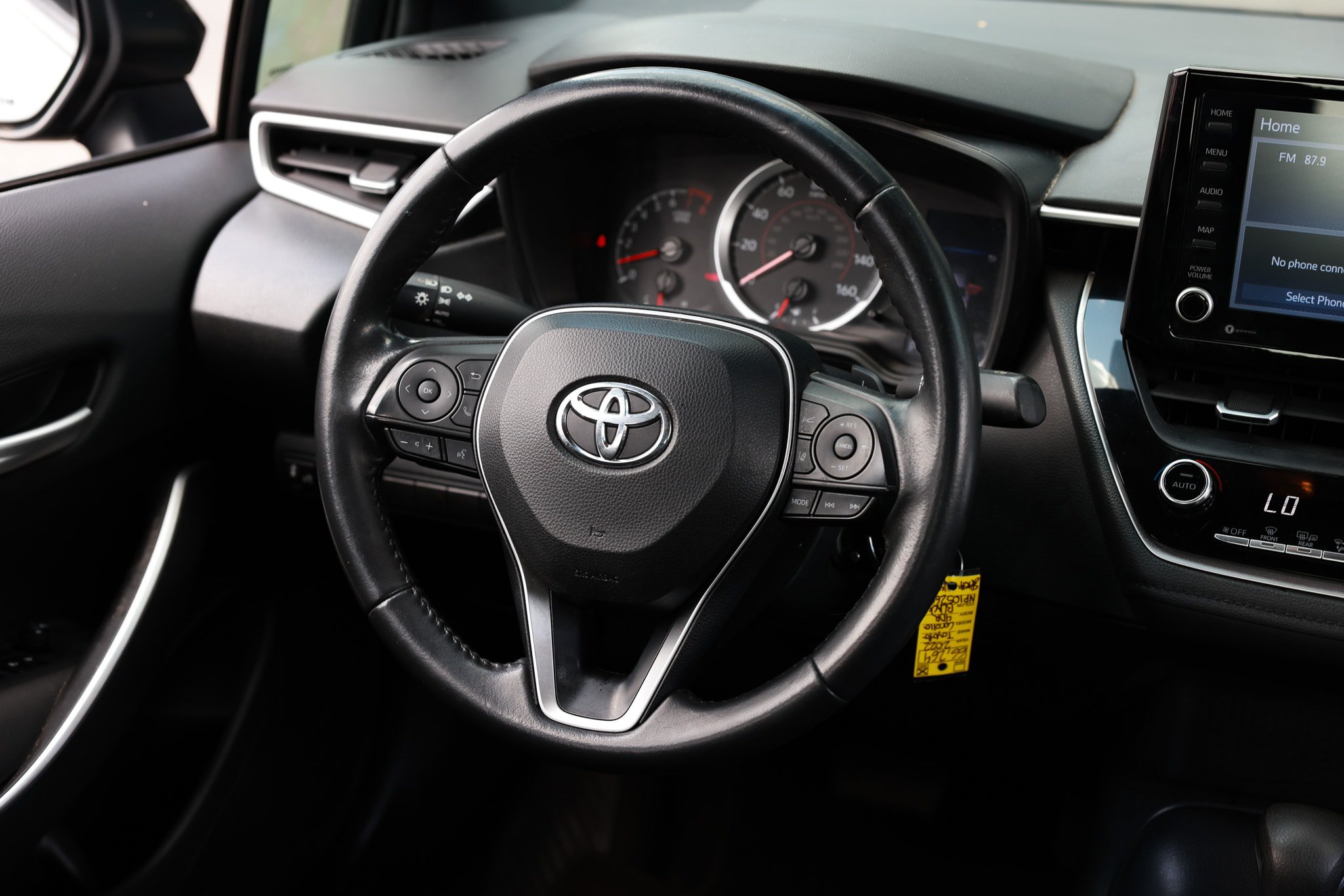 Used 2022 Toyota Corolla SE FWD image 33