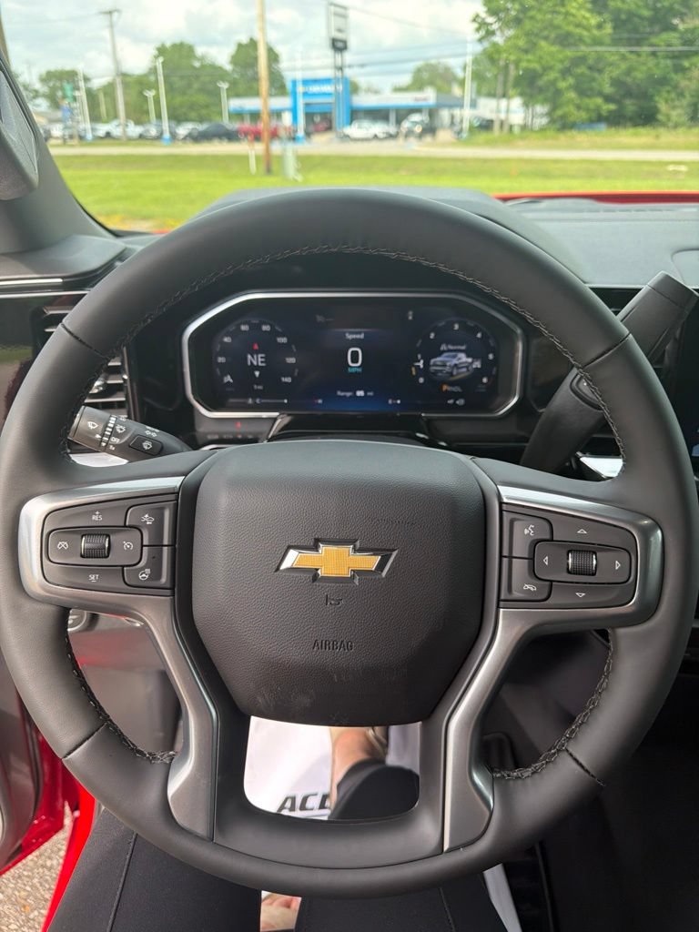 New 2026 Chevrolet Silverado 1500 LT AWD/4WD image 14