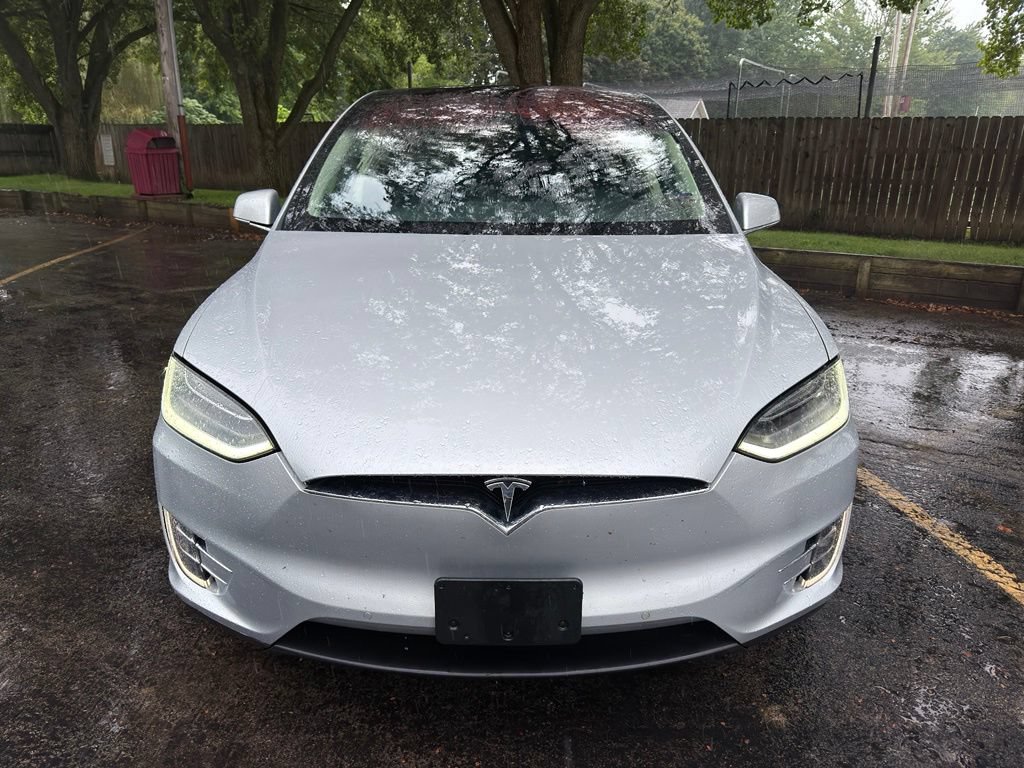 Used 2016 Tesla Model X 75D AWD/4WD image 14