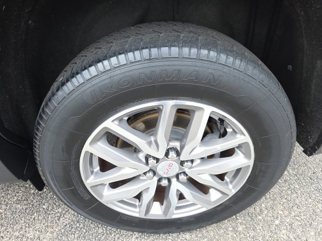 Used 2019 GMC Acadia SLE image 6