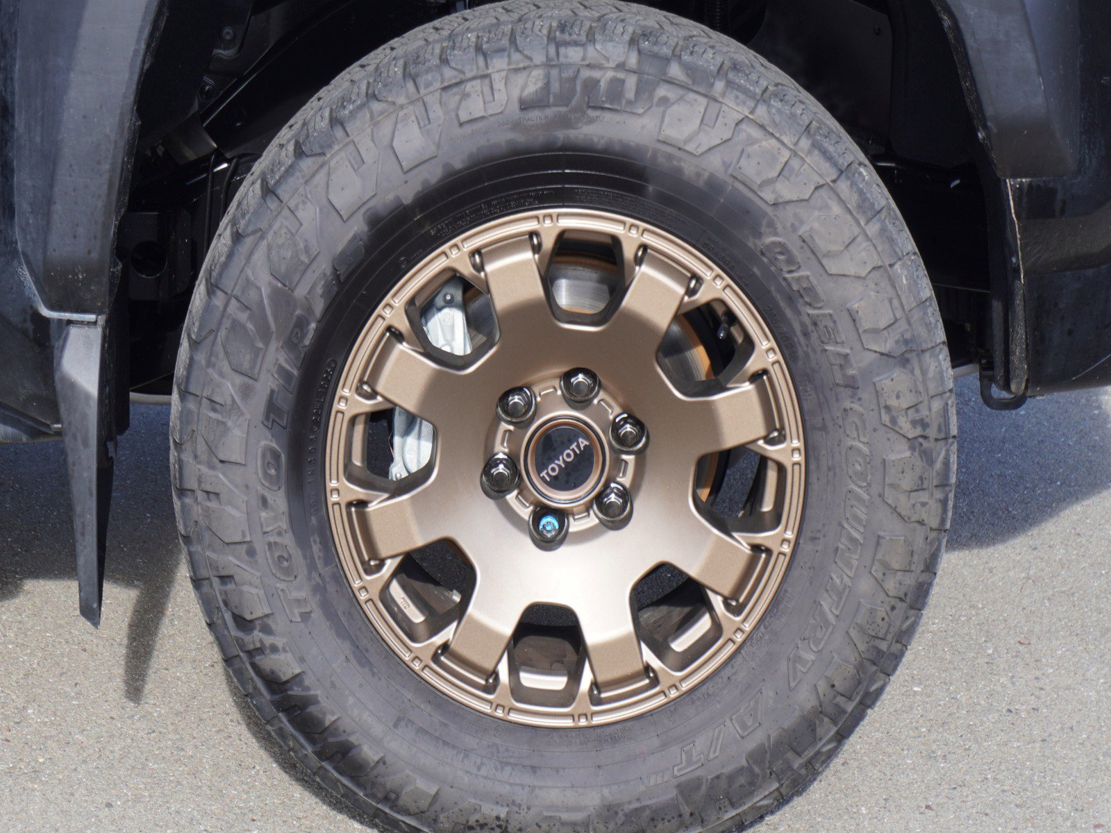 Used 2025 Toyota 4Runner Trailhunter image 5