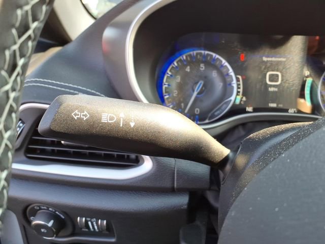 New 2026 Chrysler Pacifica Select image 22