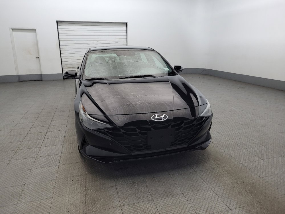 Used 2023 Hyundai Elantra SEL w/ Convenience Package image 14