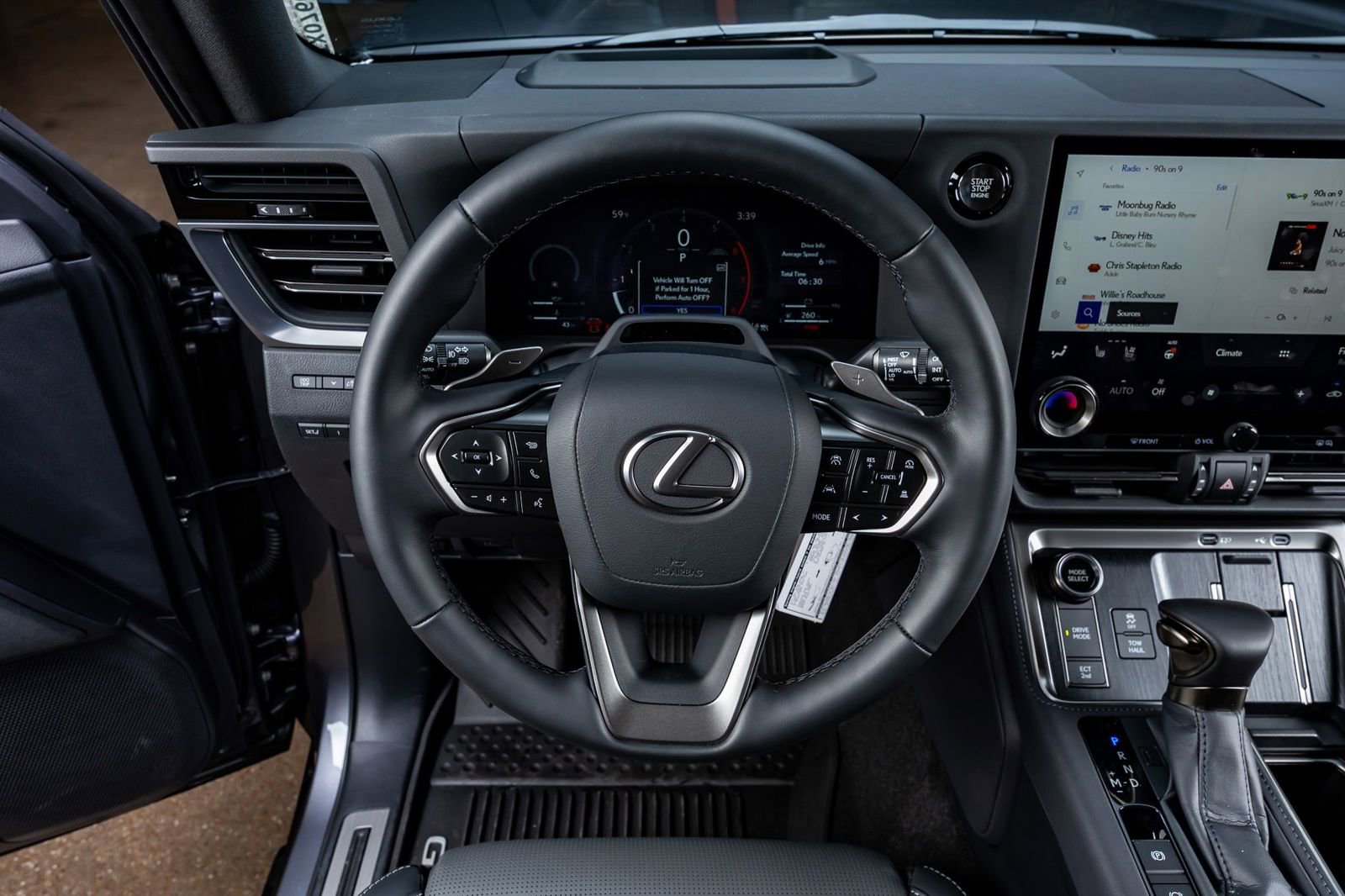 Used 2025 Lexus GX 550 image 19