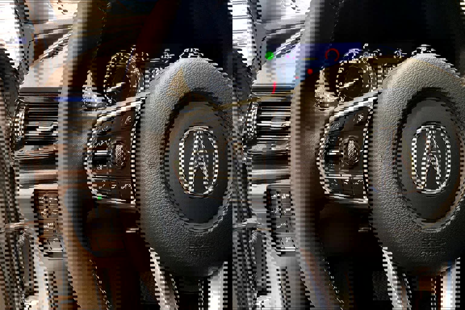 Used 2025 Acura RDX SH-AWD w/ Advance Package image 24