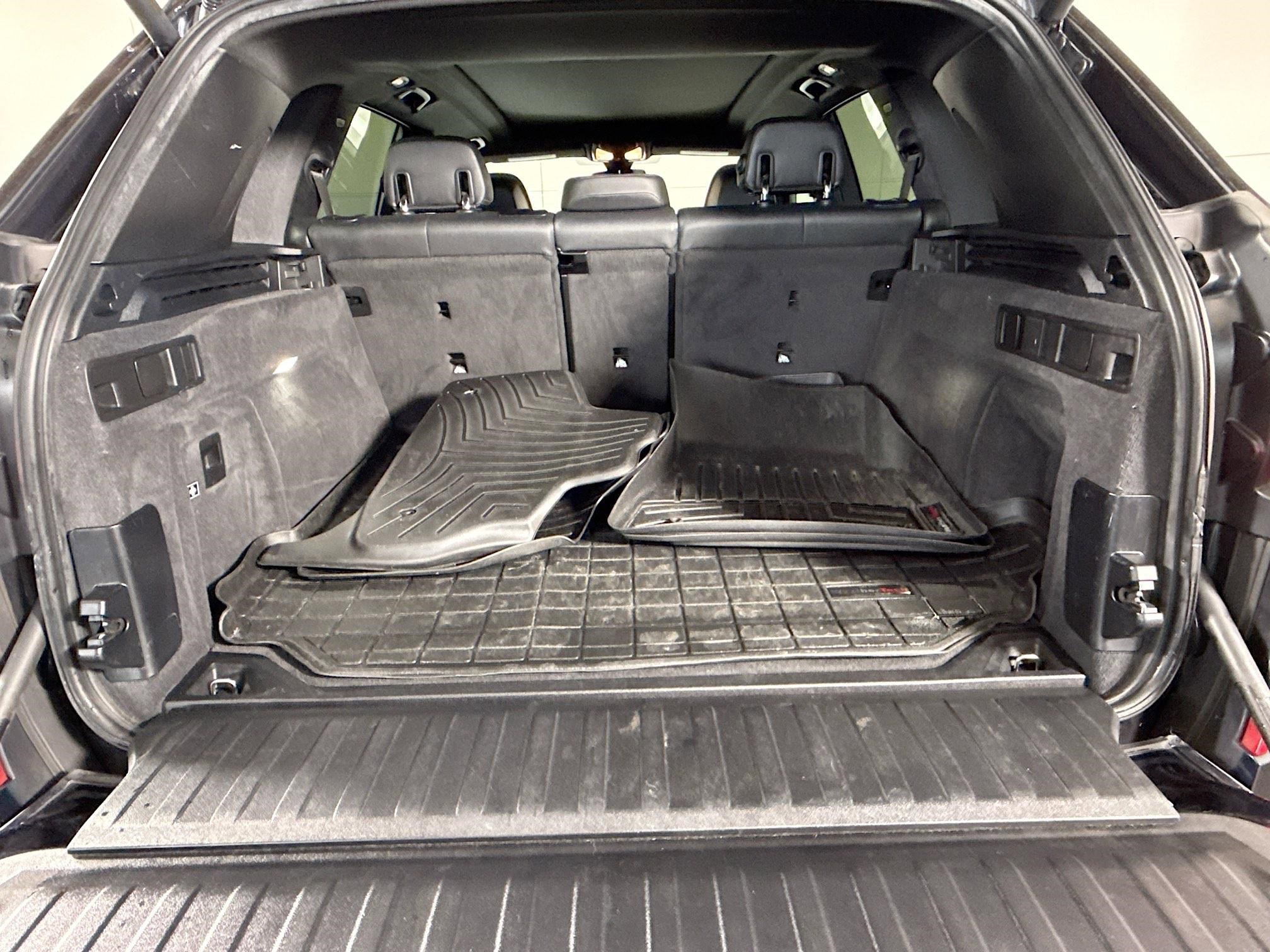 Used 2020 BMW X5 M50i w/ Premium Package image 35