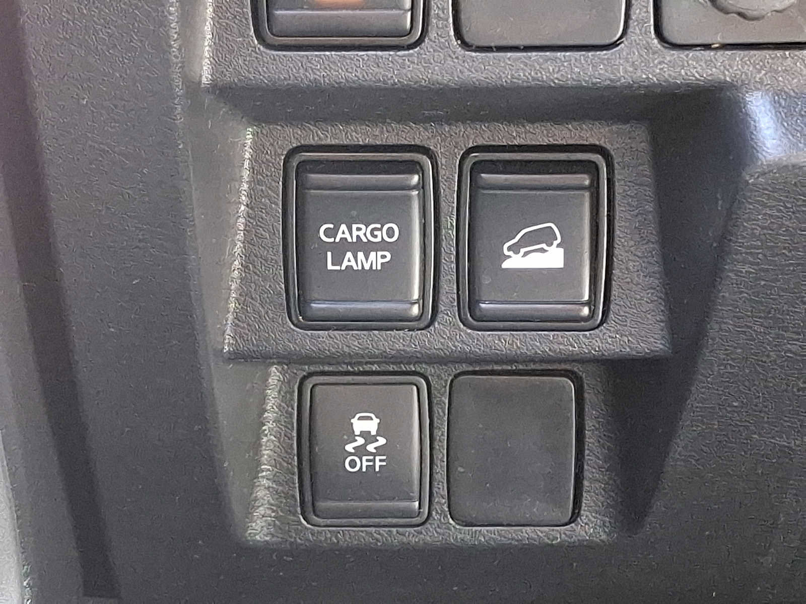 Used 2022 Nissan Frontier SV image 25