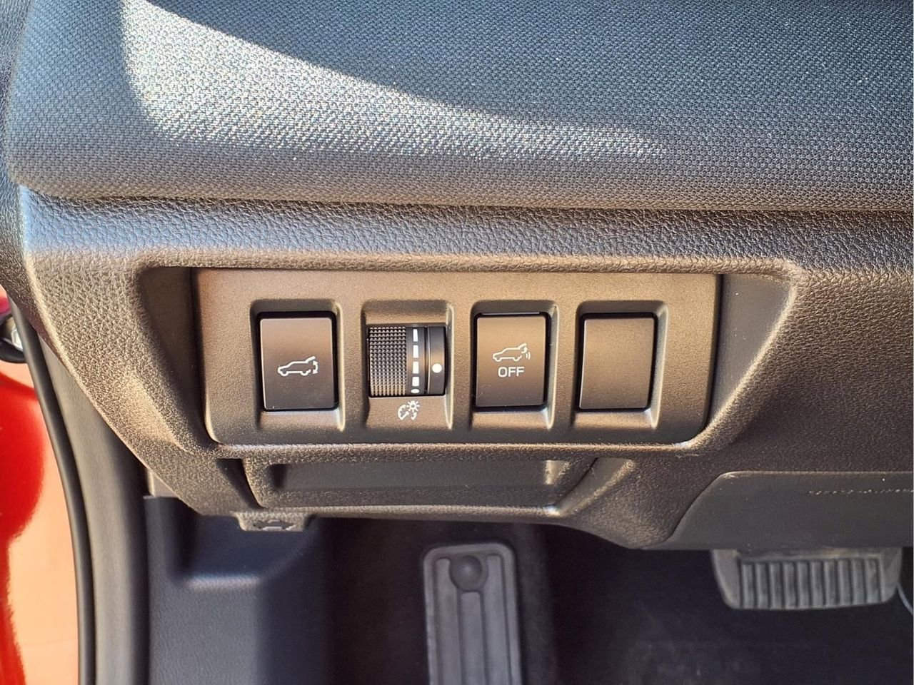 Used 2023 Subaru Outback Premium AWD/4WD image 17