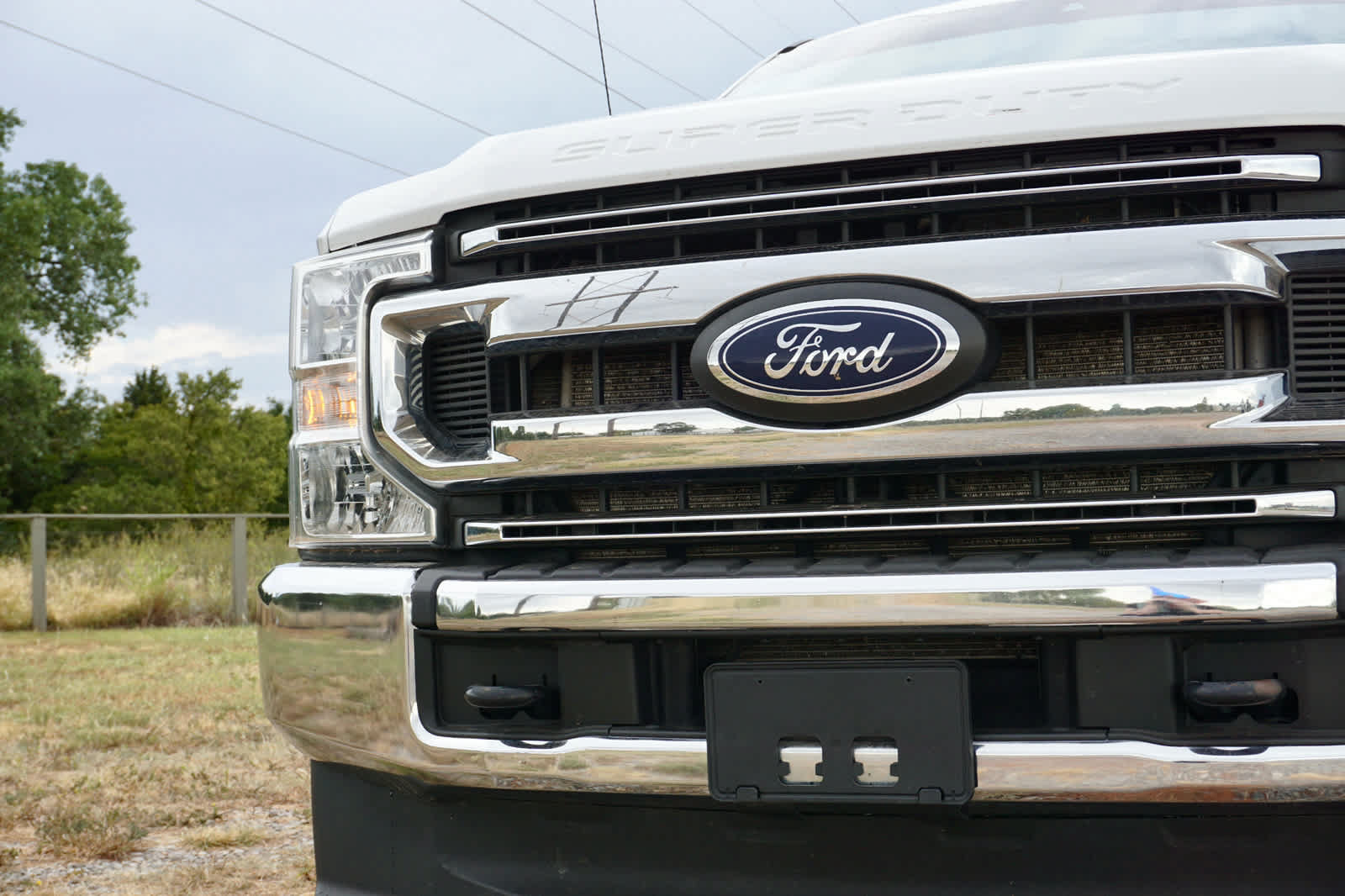 Used 2021 Ford F250 XLT w/ FX4 Off-Road Package AWD/4WD image 5