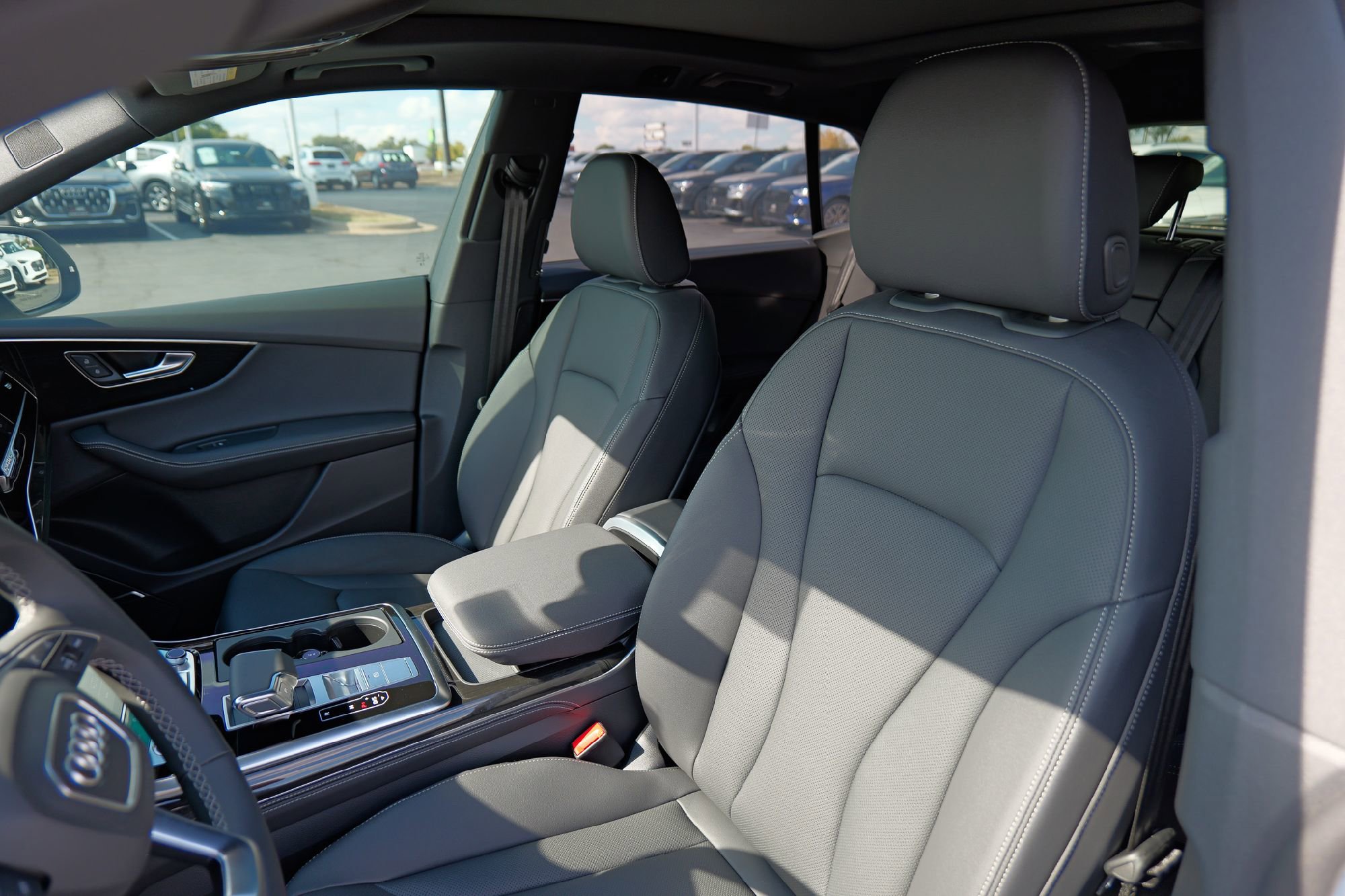 New 2025 Audi Q8 Premium Plus image 11