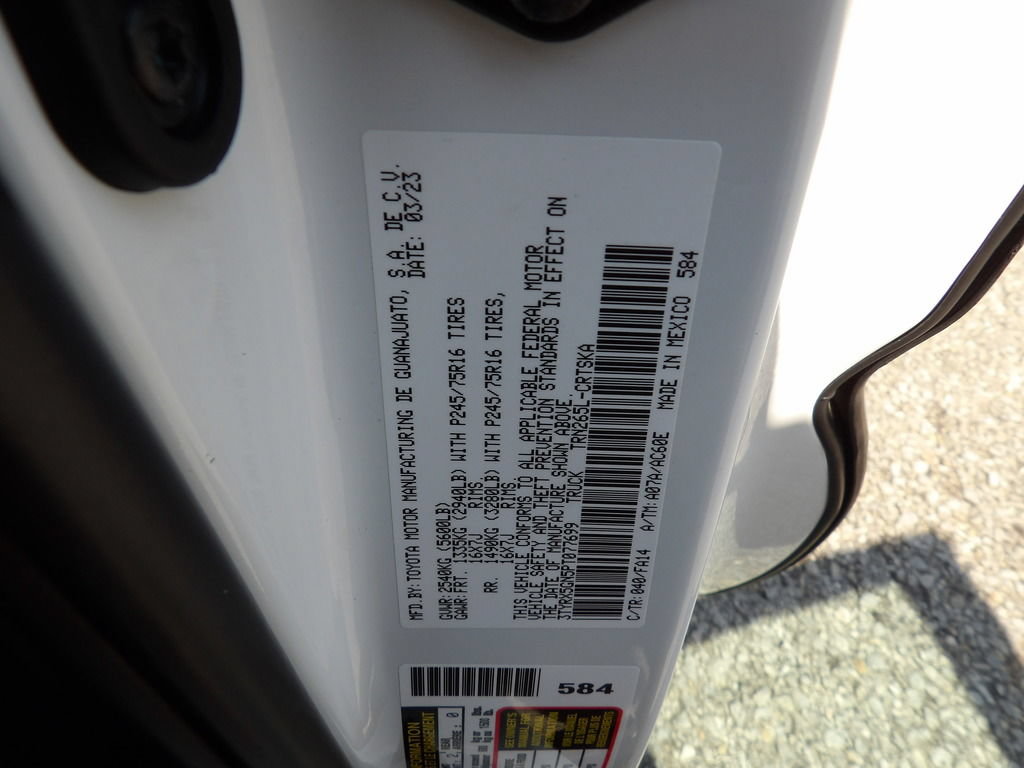 Used 2023 Toyota Tacoma SR RWD image 54