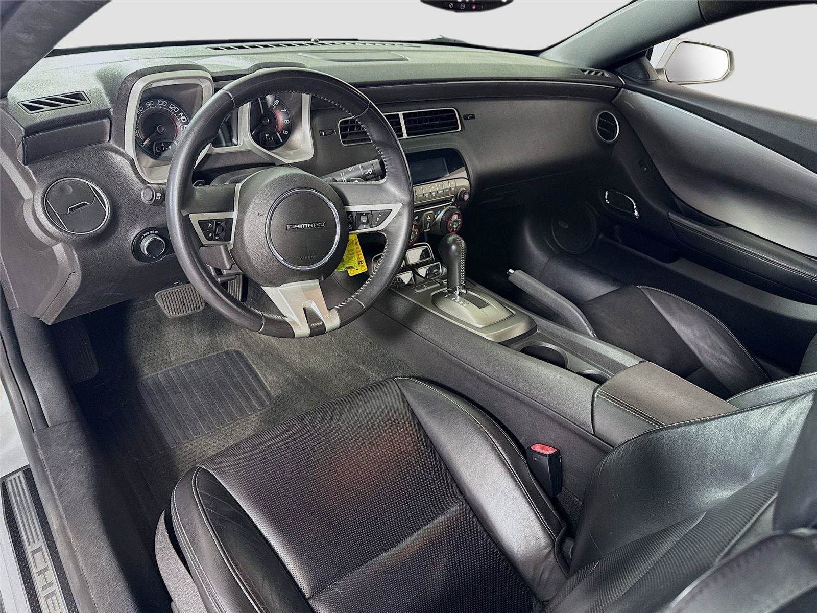 Used 2010 Chevrolet Camaro SS w/ RS Package RWD image 3