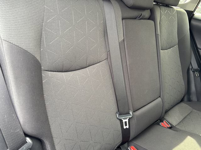 Used 2021 Toyota RAV4 XLE image 21