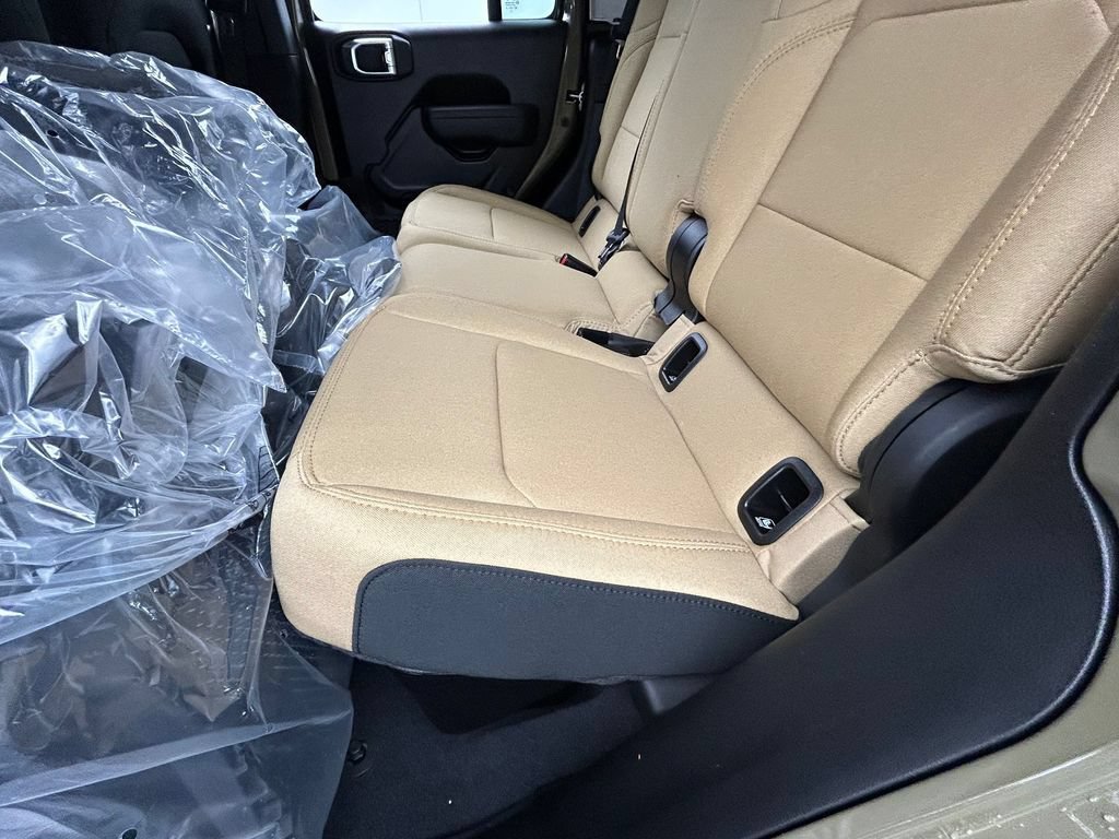 New 2026 Jeep Gladiator Willys AWD/4WD image 27