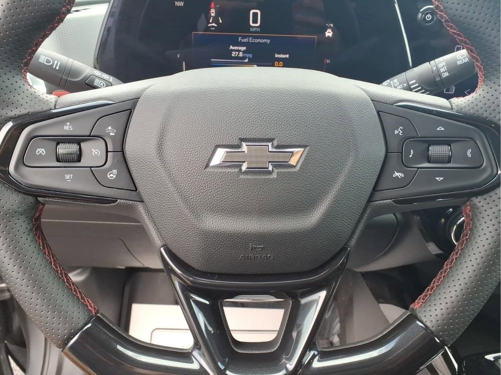 Used 2024 Chevrolet Trax RS w/ Driver Confidence Package FWD image 11