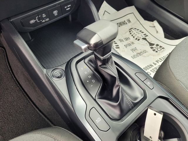 Used 2025 Kia K4 LXS image 16