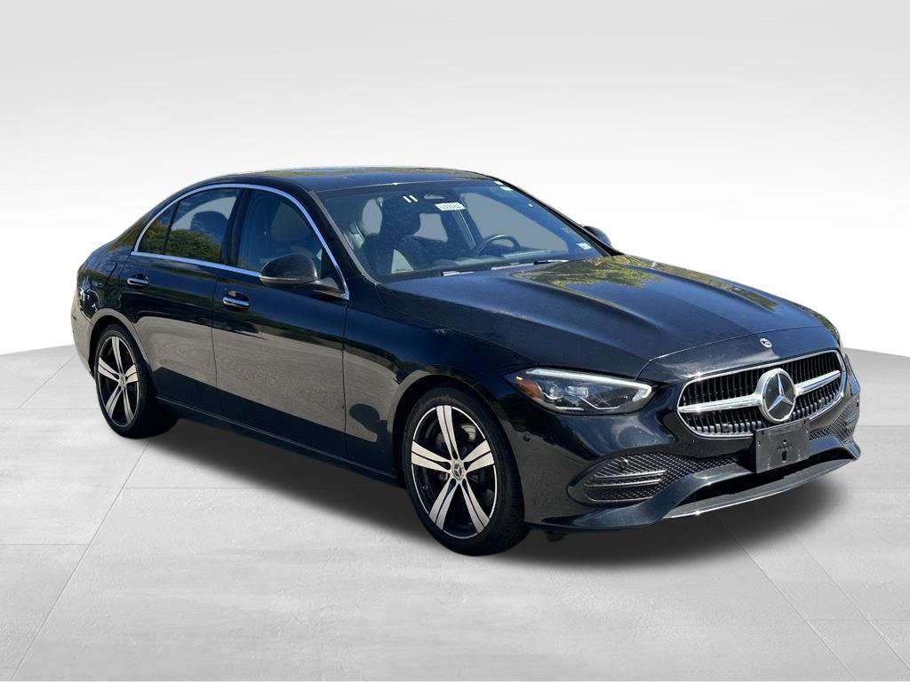 Used 2025 Mercedes-Benz C 300 4MATIC Sedan image 5