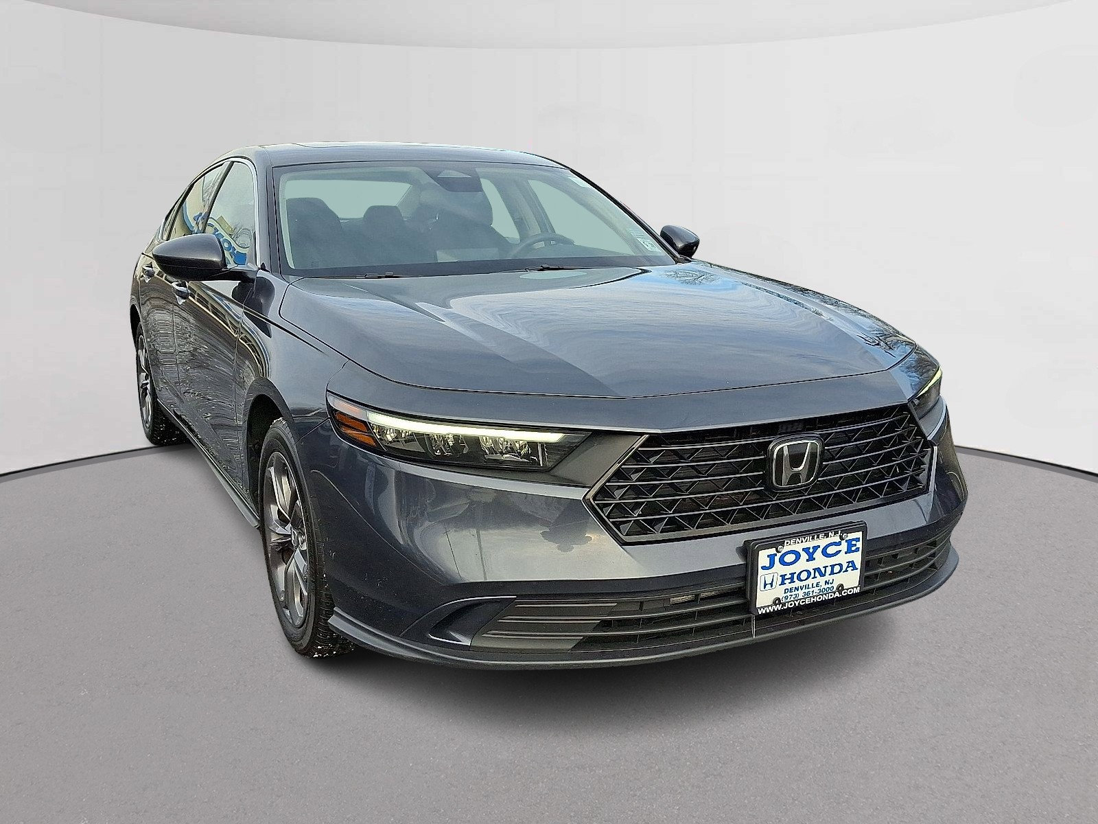 Certified 2023 Honda Accord EX image 2