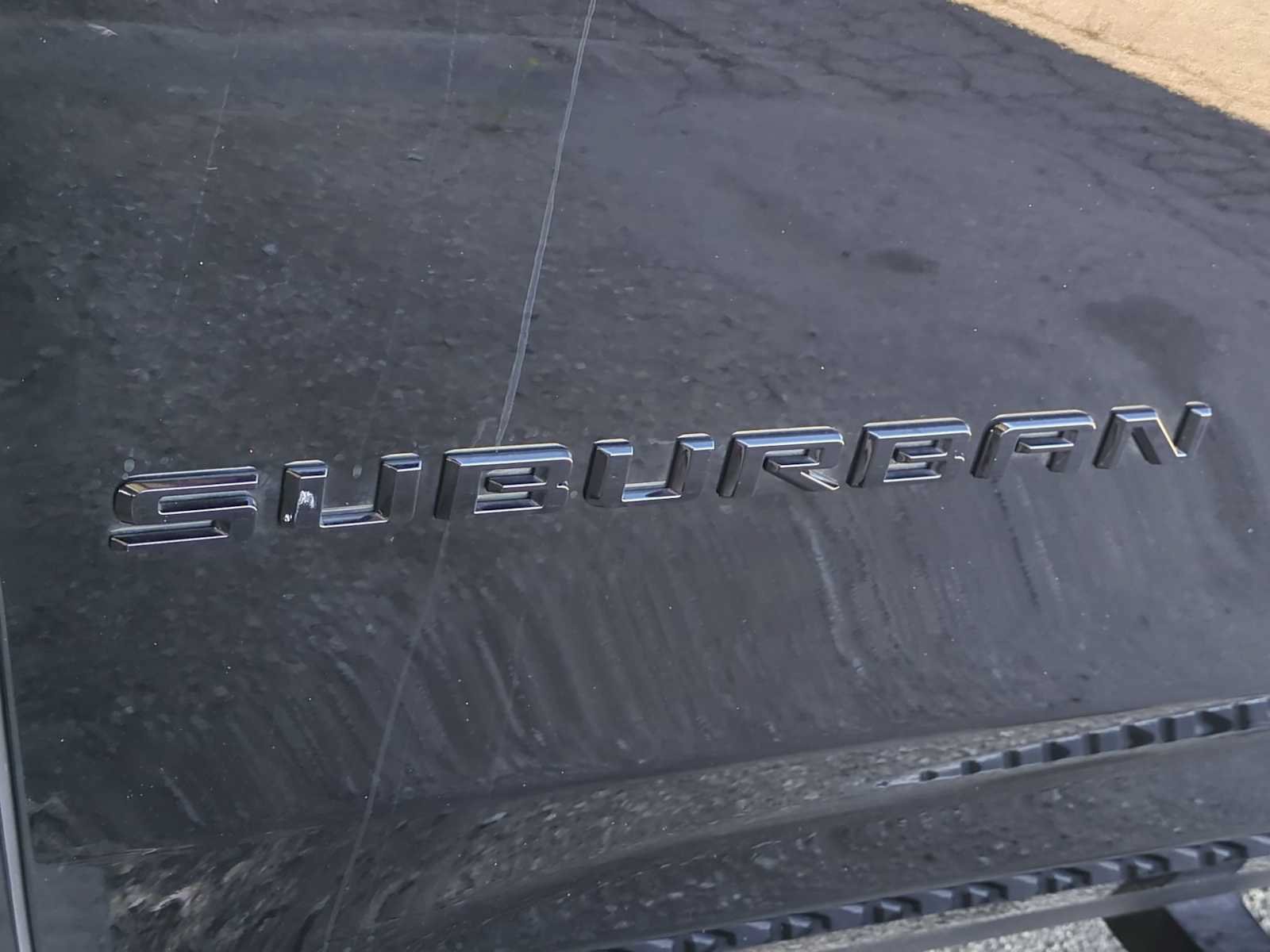 Used 2021 Chevrolet Suburban Z71 AWD/4WD image 9