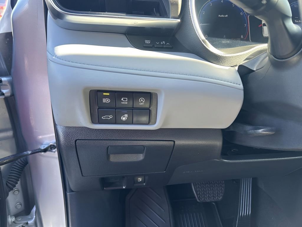 Used 2023 Toyota Highlander Limited image 21