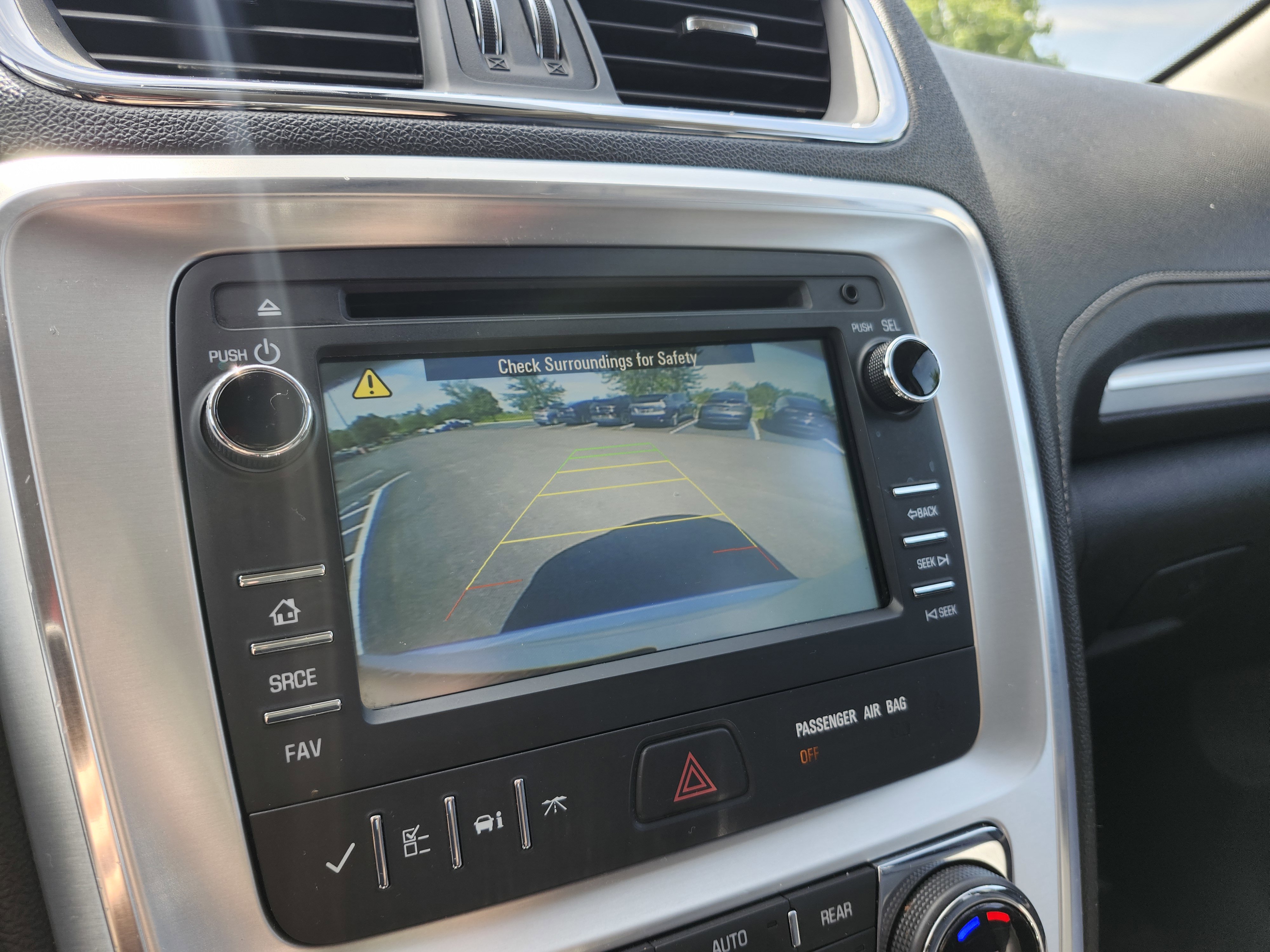 Used 2014 GMC Acadia SLT FWD image 2