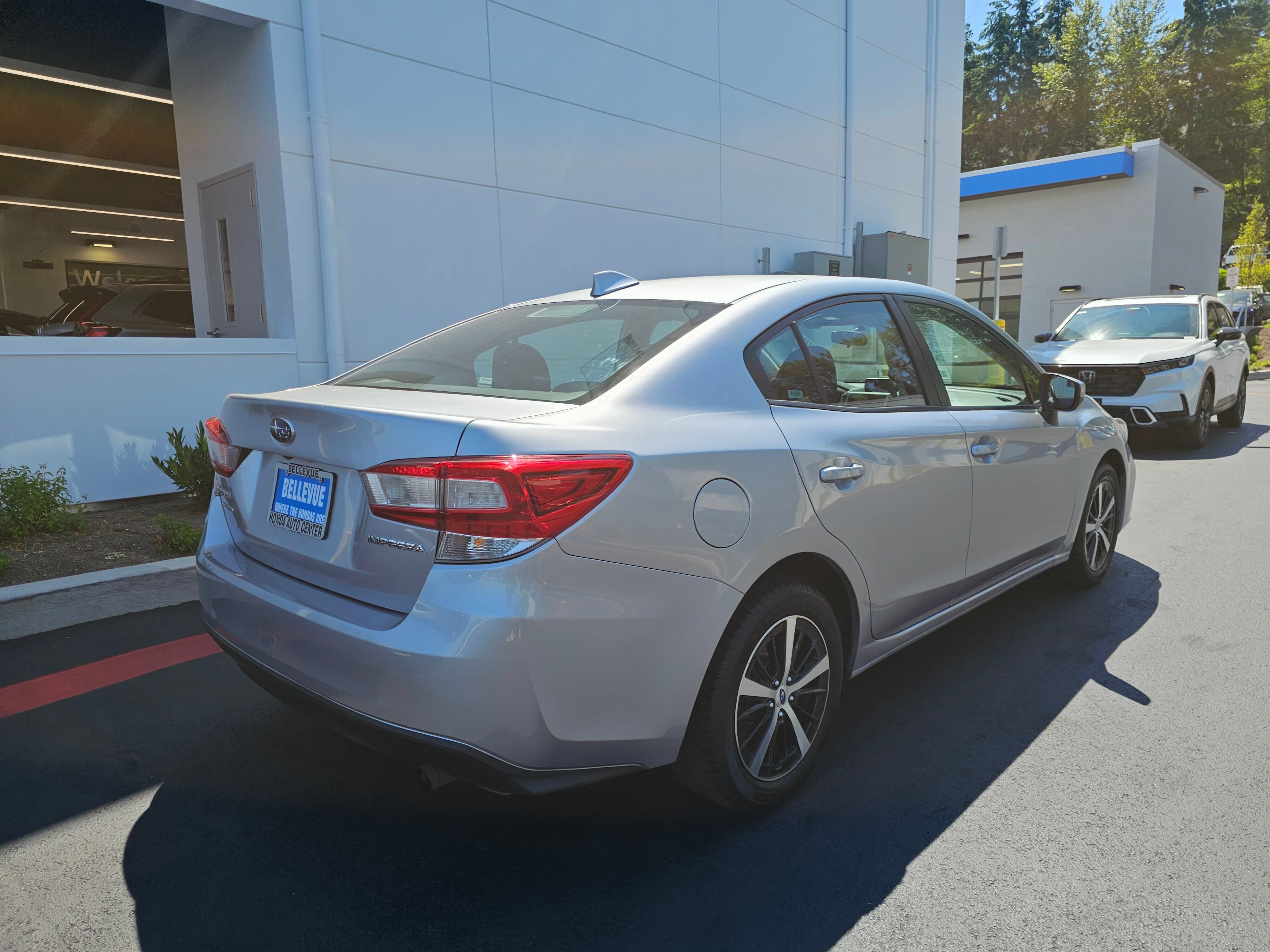 Used 2019 Subaru Impreza 2.0i Premium w/ Eyesight & BSD/Rcta & SRF AWD/4WD image 15