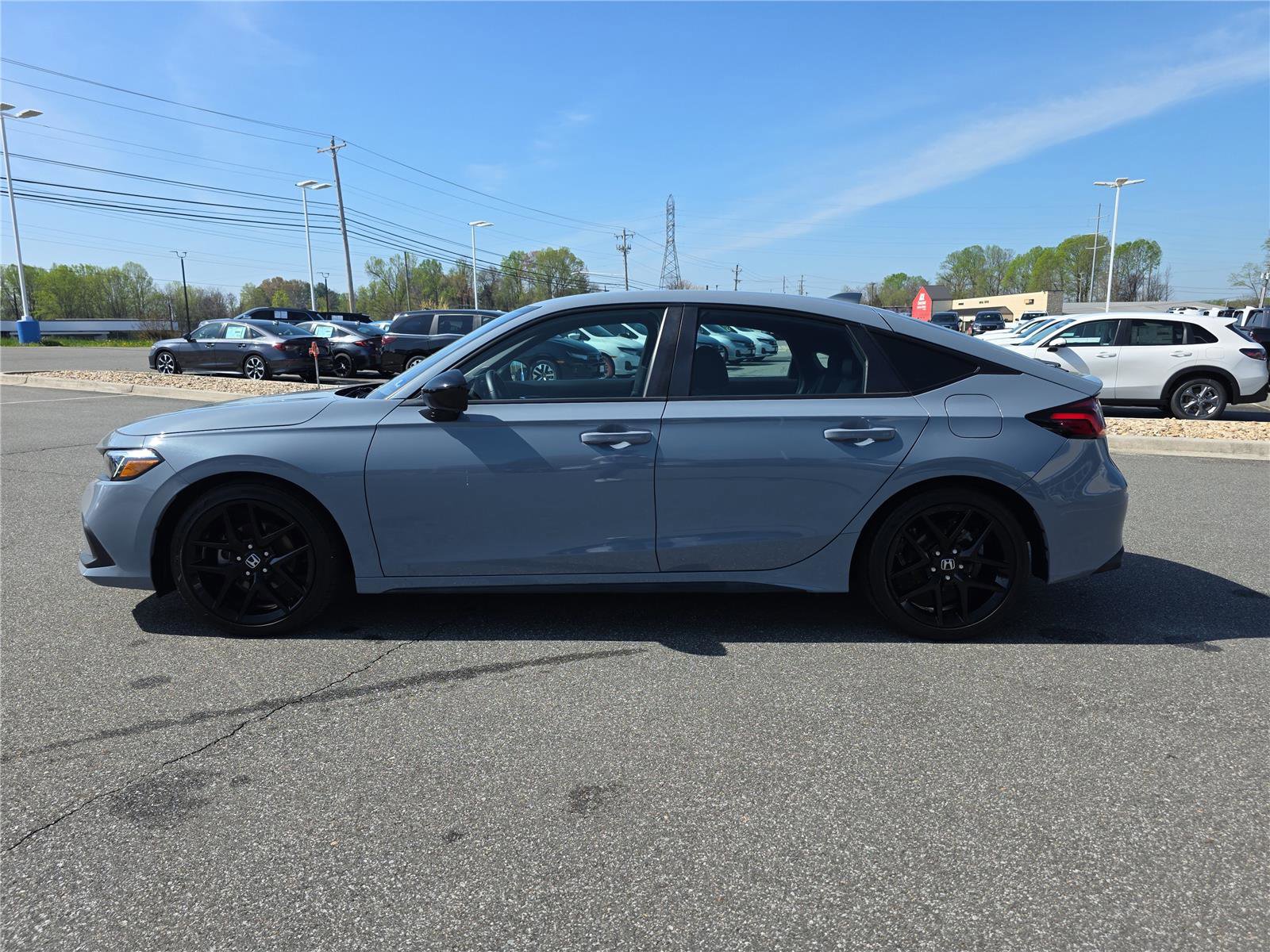 Used 2022 Honda Civic Sport image 3