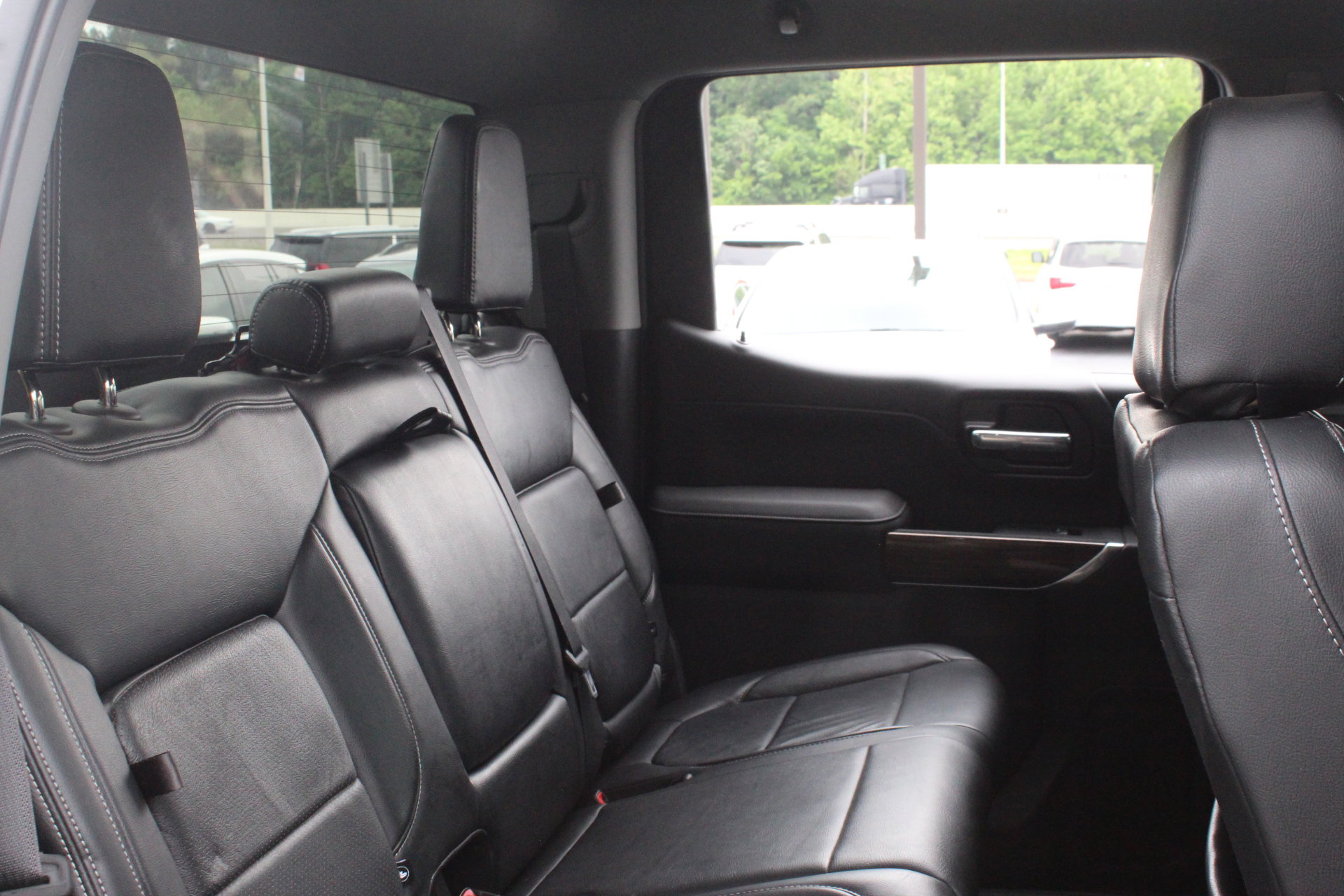 Used 2022 GMC Sierra 1500 Elevation w/ LPO, Elevation Black Package AWD/4WD image 29