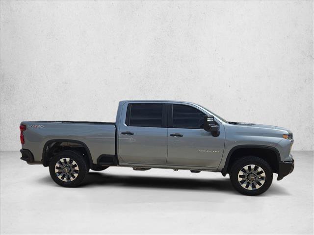 Used 2024 Chevrolet Silverado 2500 Custom w/ Custom Convenience Package AWD/4WD image 4